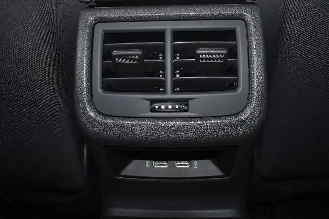 SEAT Leon 2.0 TDI FR - Thumbnail 16