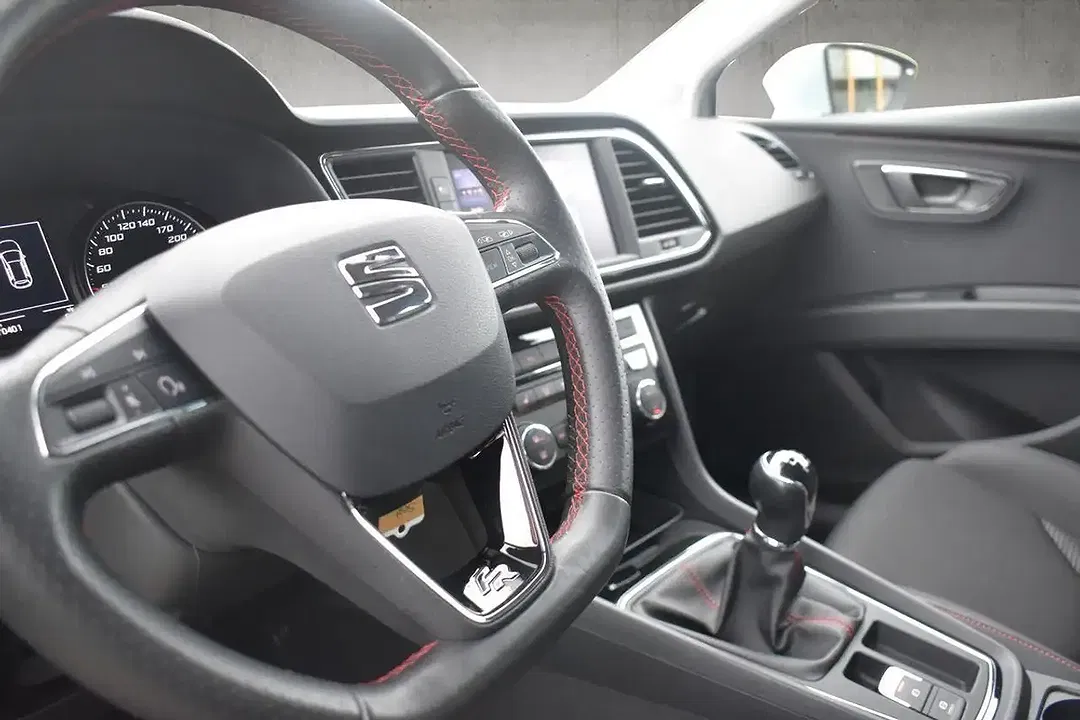 SEAT Leon 2.0 TDI FR - Thumbnail 19