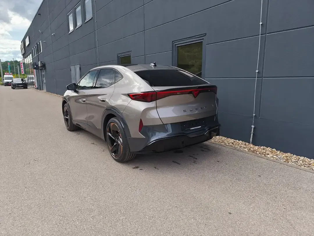 CUPRA Tavascan 4Drive VZ - Thumbnail 6