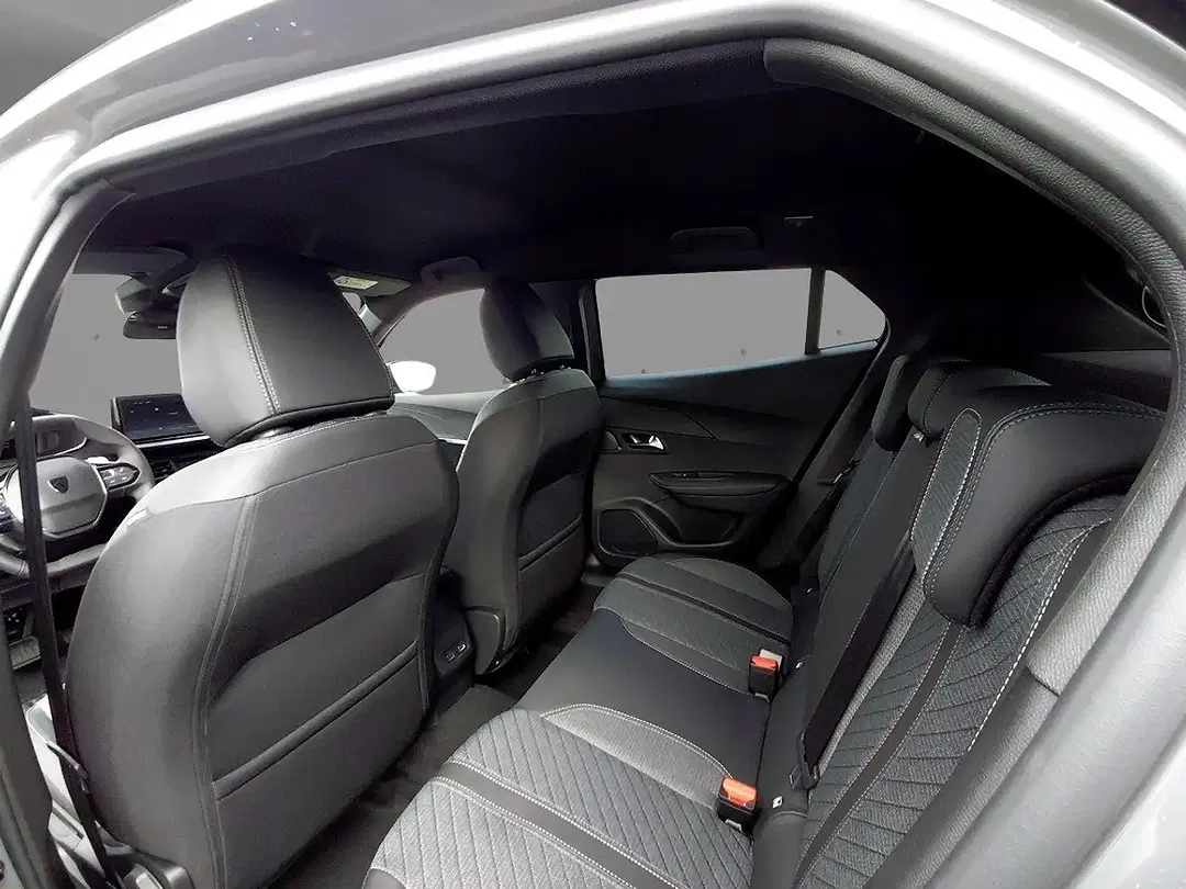 Peugeot 2008 130 PureTech Allure - Thumbnail 7