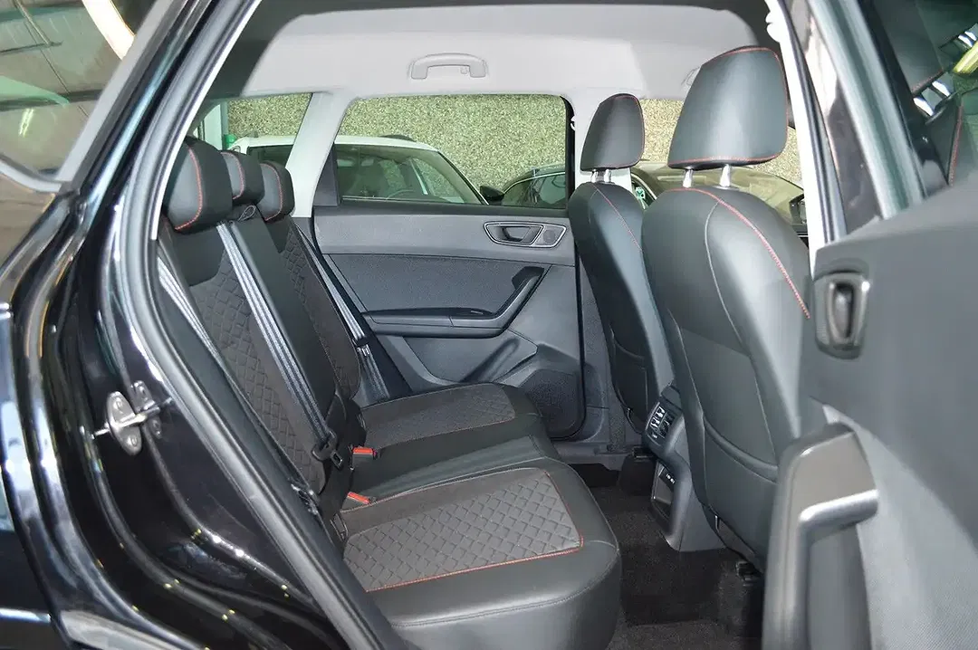 SEAT Ateca 1.5 TSI DSG FR - Thumbnail 14