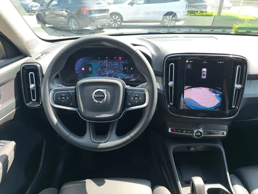 Volvo XC40 B3 Core - foto 15
