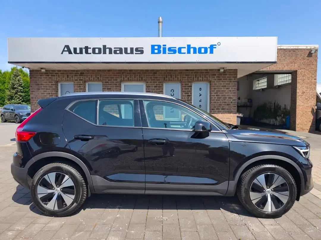 Volvo XC40 B3 Core - Thumbnail 9