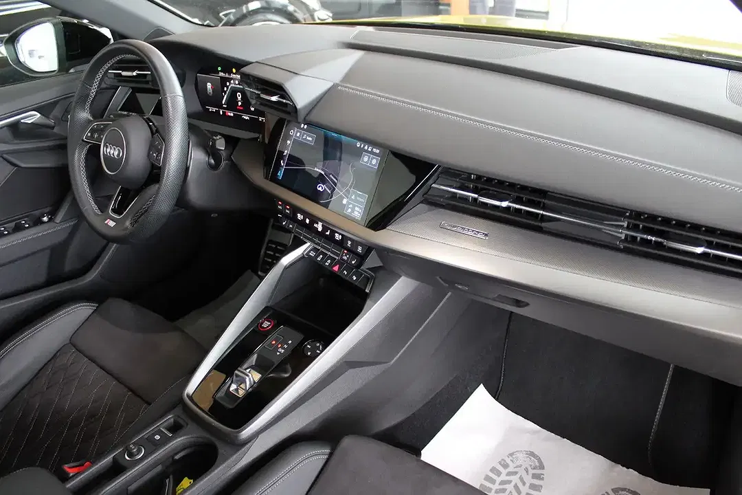 Audi S3 2.0 TFSI S tronic quattro Sportback - Thumbnail 10