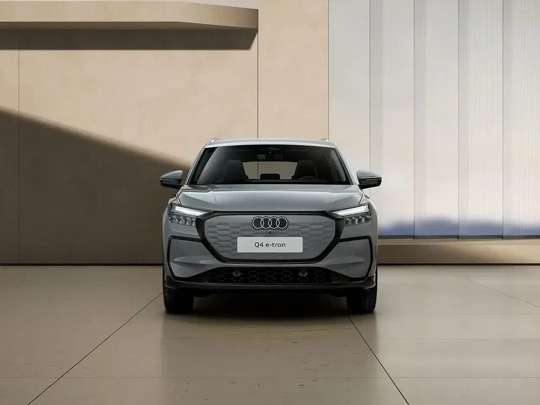Audi Q4 e-tron - Thumbnail 3