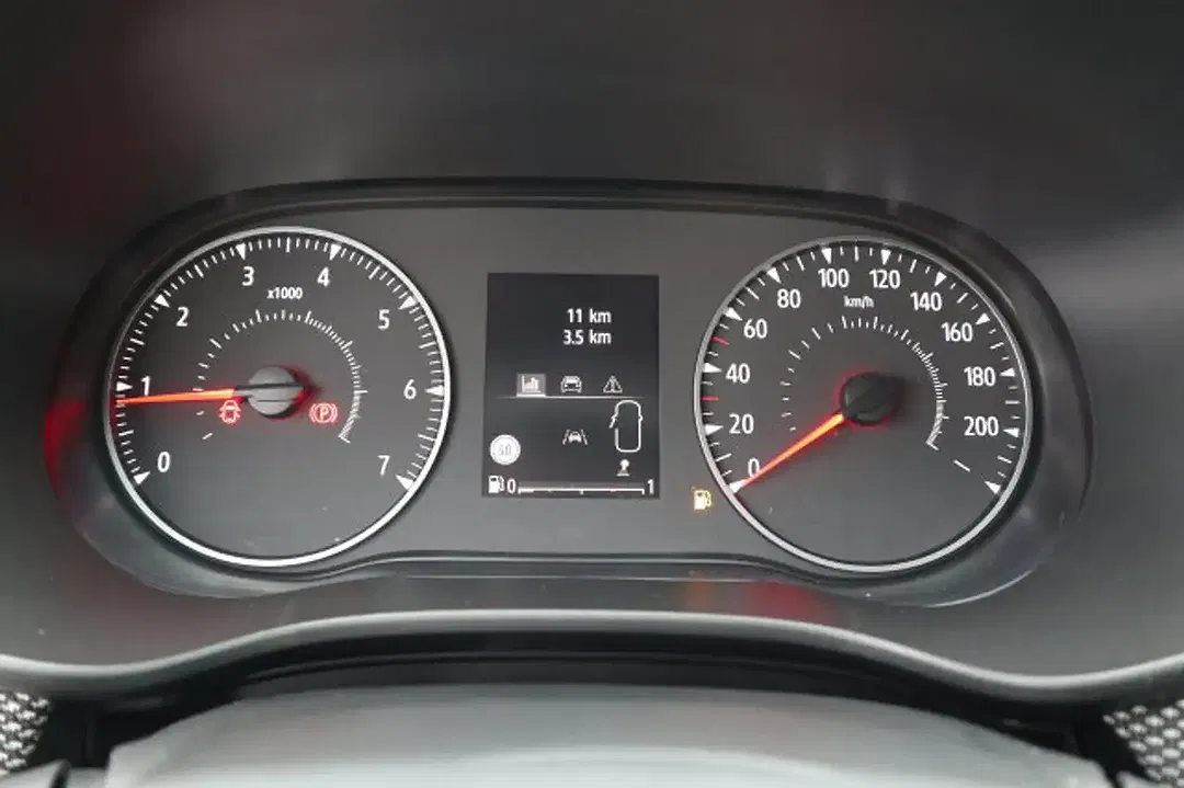 Dacia Logan Expression - Thumbnail 13