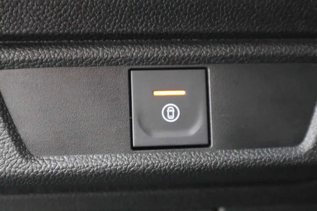 Dacia Logan Expression - Thumbnail 8