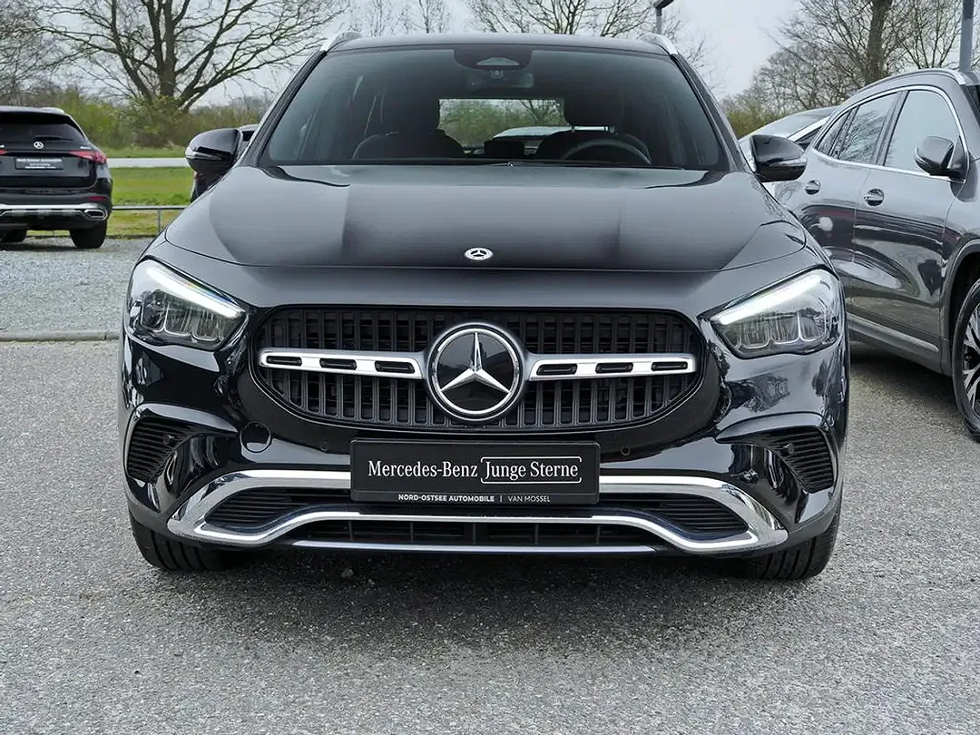 Mercedes-Benz GLA 200 MBUX Progressive - Thumbnail 4