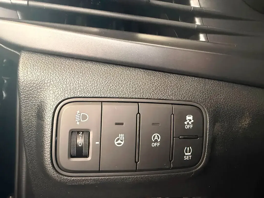 Hyundai i20 1.0 Blackline - Thumbnail 11