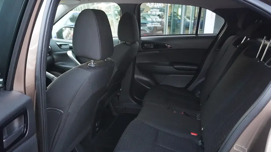 Mitsubishi Eclipse Cross 1.5 T-MIVEC - Thumbnail 8