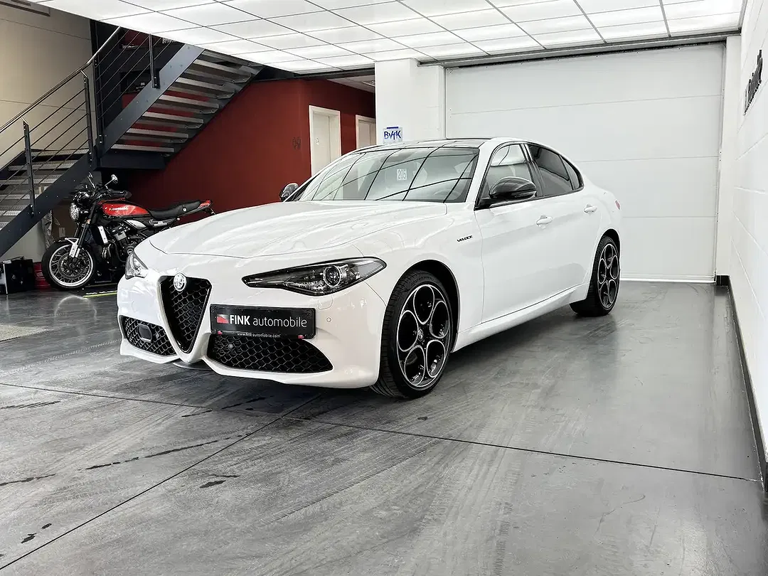 Alfa Romeo Giulia 2.0 Turbo Q4 Veloce - Thumbnail 3