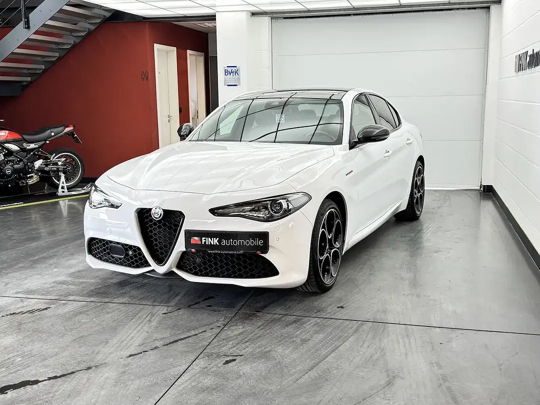 Alfa Romeo Giulia 2.0 Turbo Q4 Veloce - Thumbnail 7