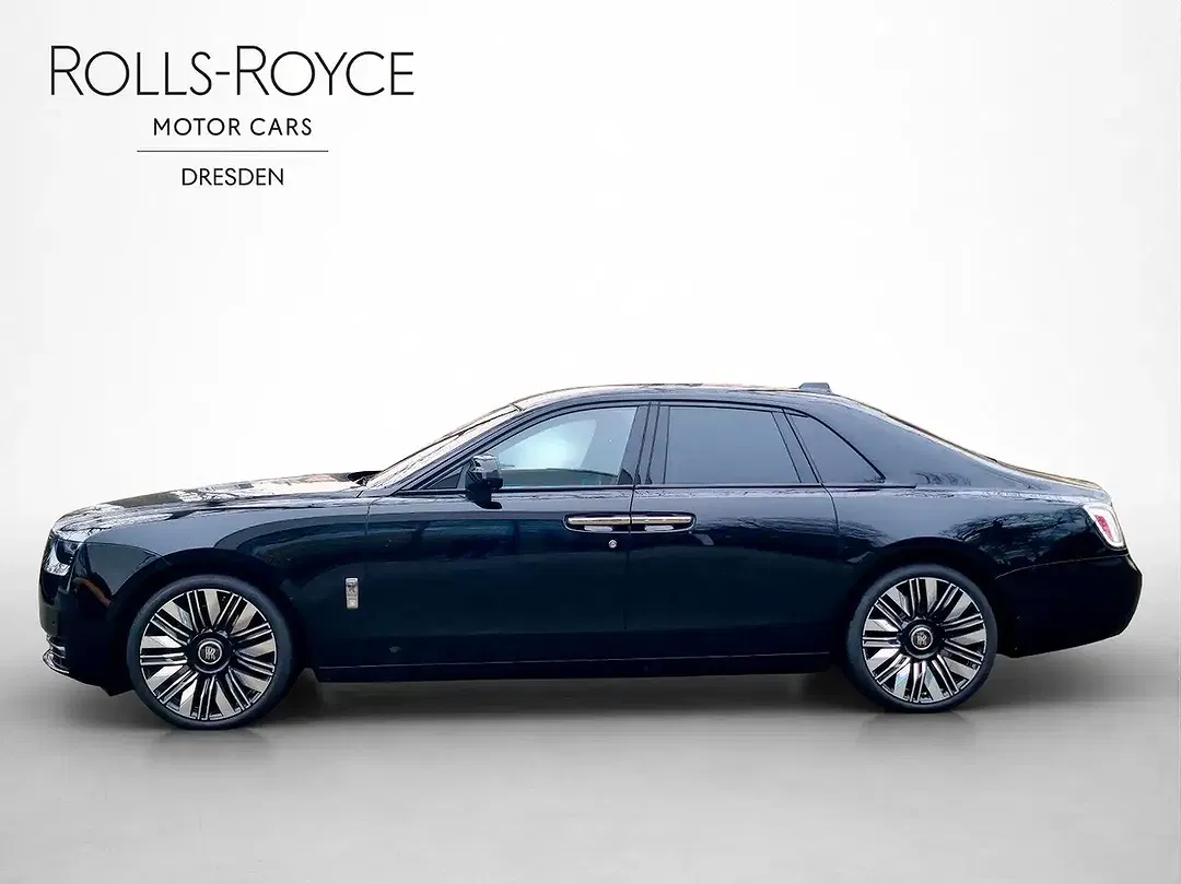 Rolls-Royce Ghost - foto 2