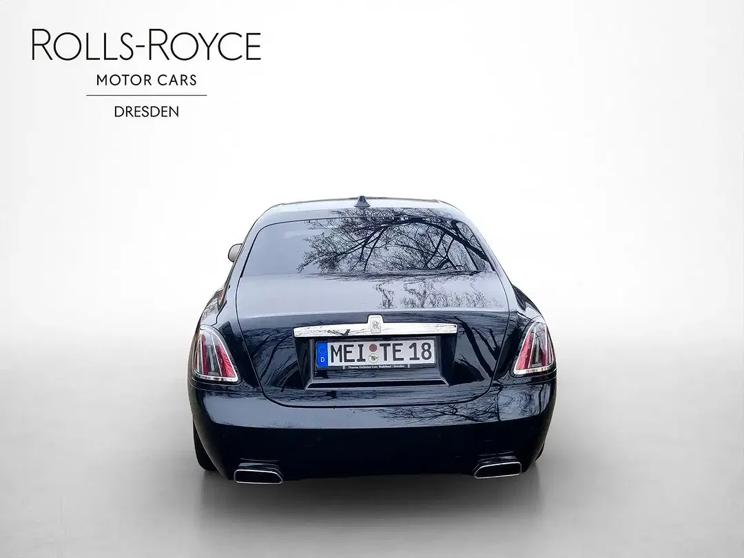 Rolls-Royce Ghost - Thumbnail 8