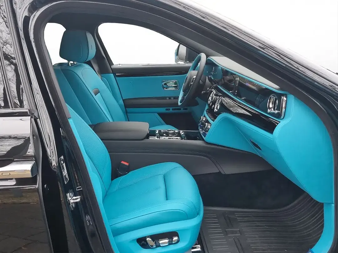 Rolls-Royce Ghost - Thumbnail 9