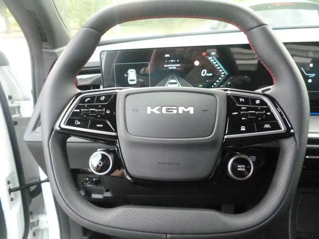KGM Actyon - Thumbnail 10
