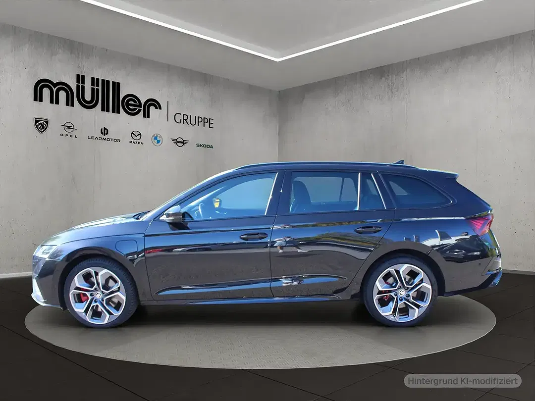 Skoda Octavia iV vRS Combi - Thumbnail 4