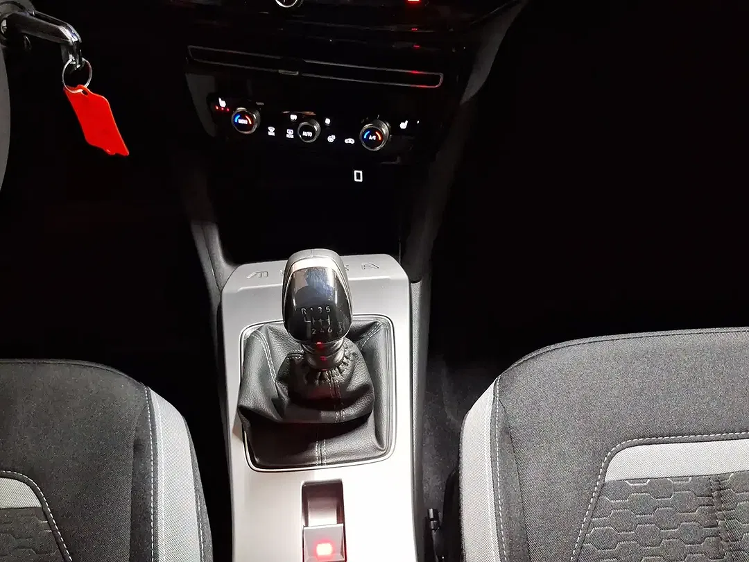 Opel Mokka 1.2 Turbo Edition - foto 14