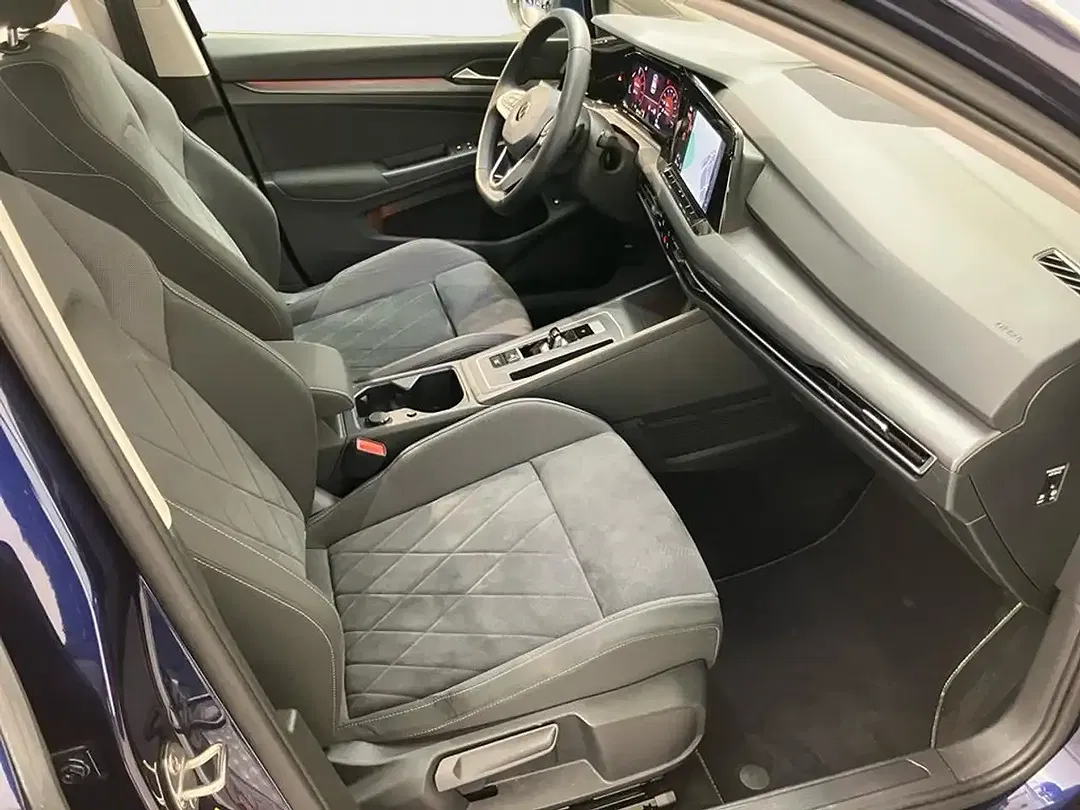 Volkswagen Golf Style - Thumbnail 10