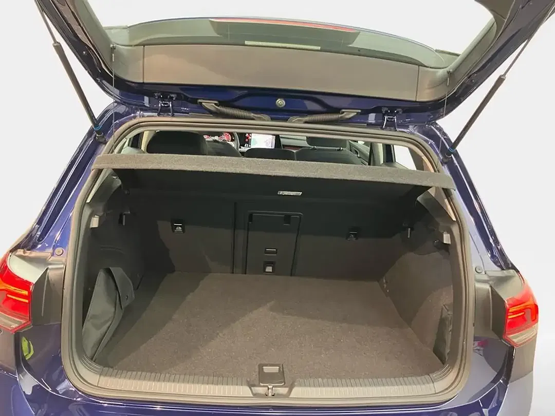Volkswagen Golf Style - Thumbnail 13