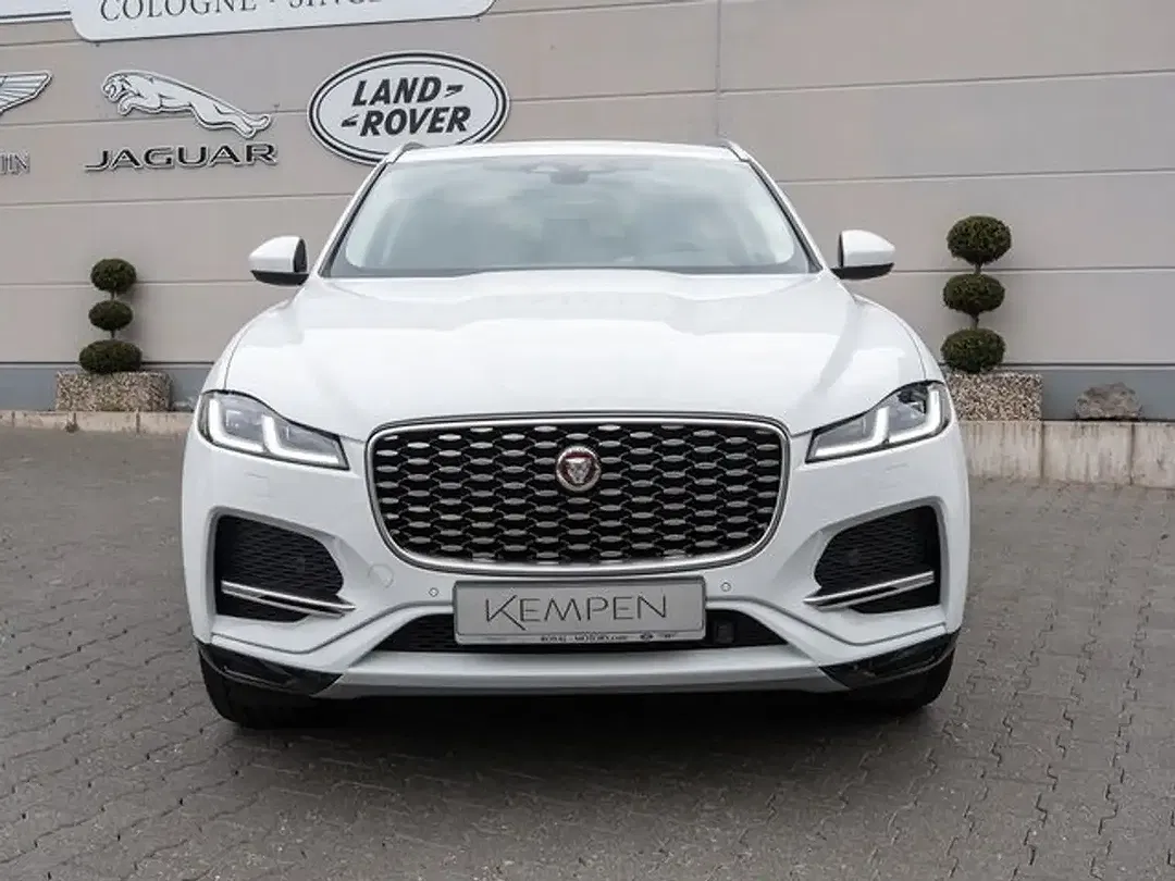Jaguar F-Pace P250 4x4 SE - foto 2