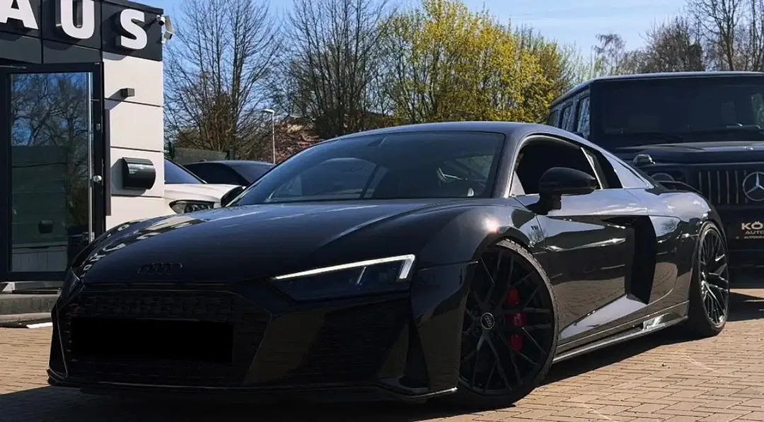 Audi R8 5.2 FSI performance Coupe - Thumbnail 4