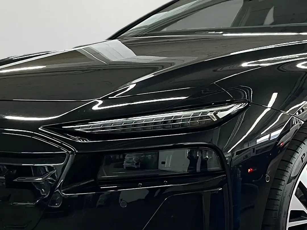 Audi A6 e-tron quattro S line - Thumbnail 6