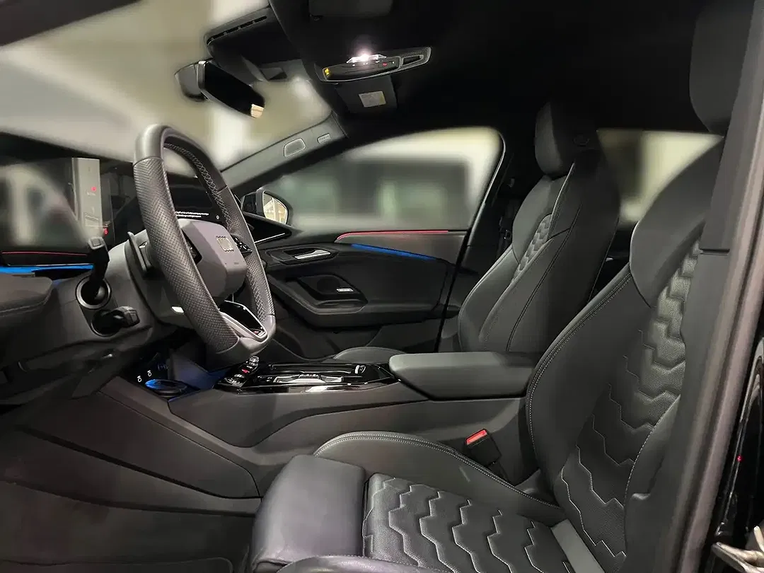 Audi A6 e-tron quattro S line - Thumbnail 8