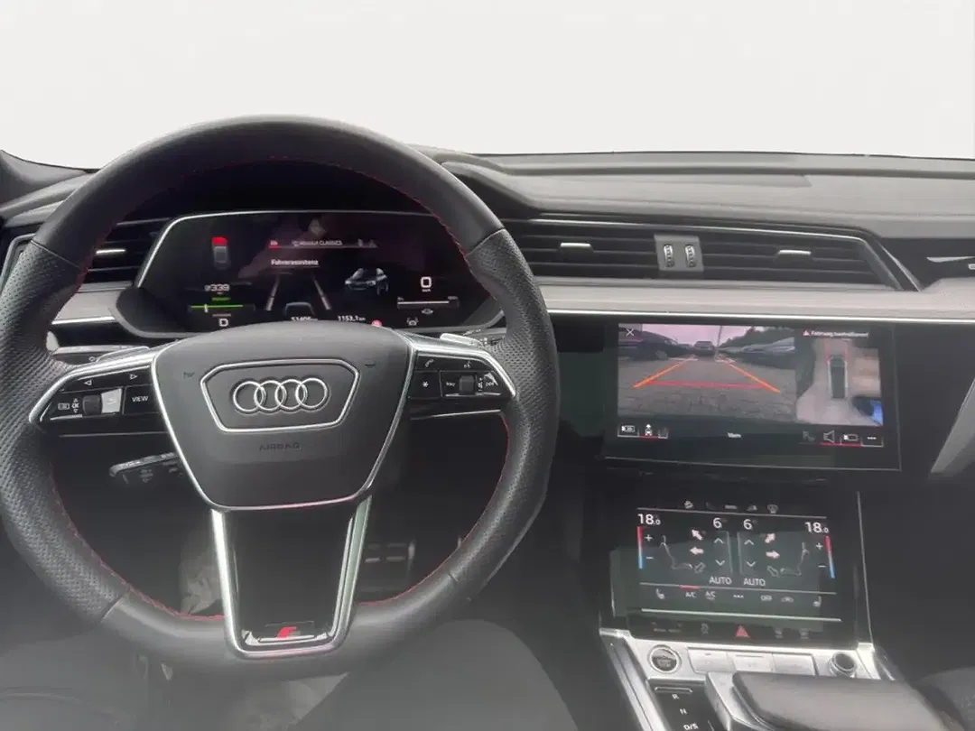 Audi Q8 e-tron 55 quattro Matrix LED S line - Thumbnail 13