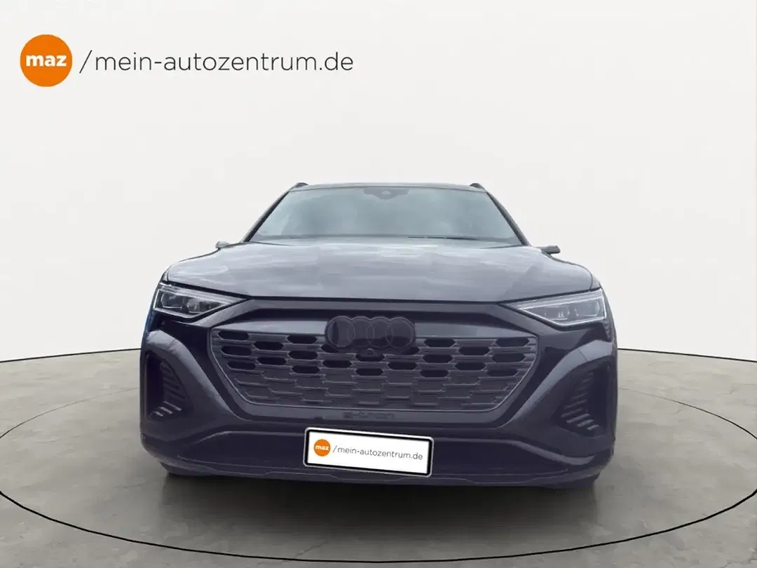 Audi Q8 e-tron 55 quattro Matrix LED S line - Thumbnail 2