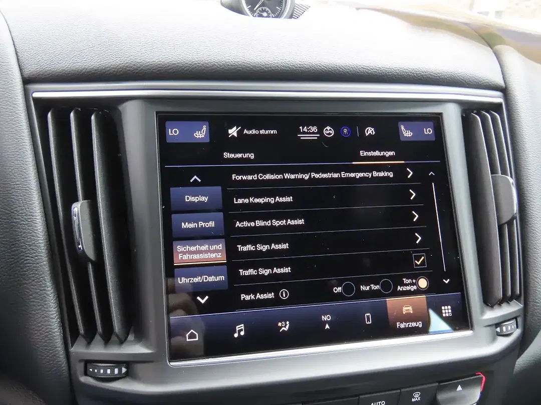 Maserati Levante 3.0 V6 Q4 - Thumbnail 25