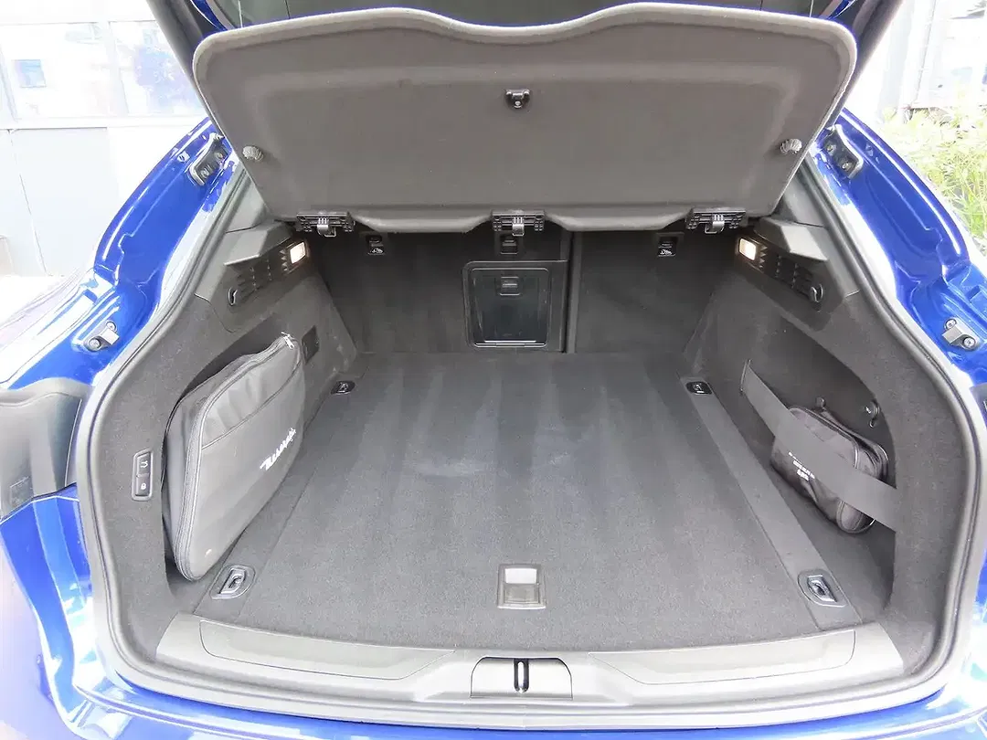Maserati Levante 3.0 V6 Q4 - Thumbnail 8