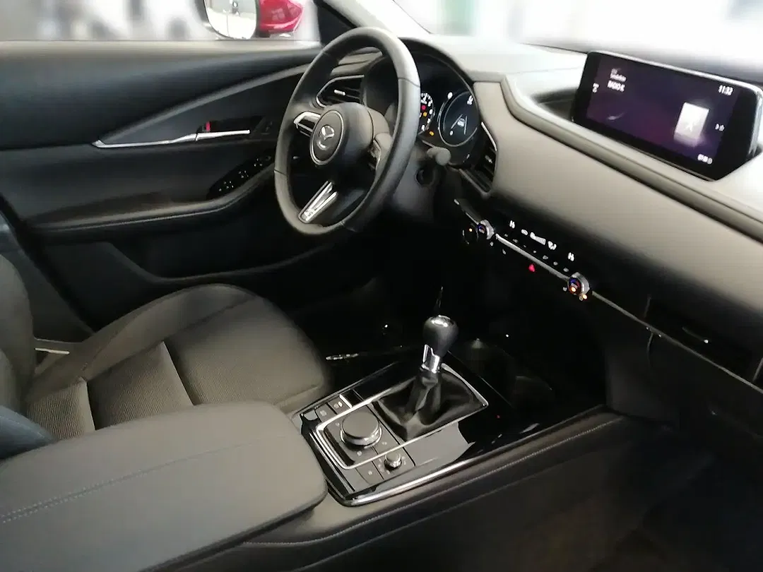 Mazda CX-30 Centre-Line - Thumbnail 12