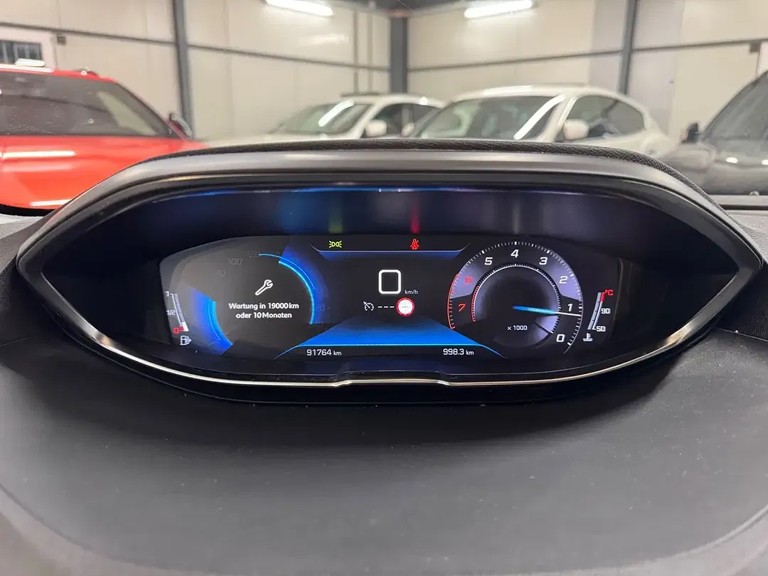 Peugeot 3008 Active Business - Thumbnail 10