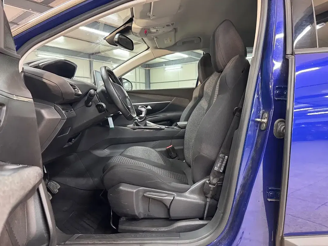 Peugeot 3008 Active Business - Thumbnail 8