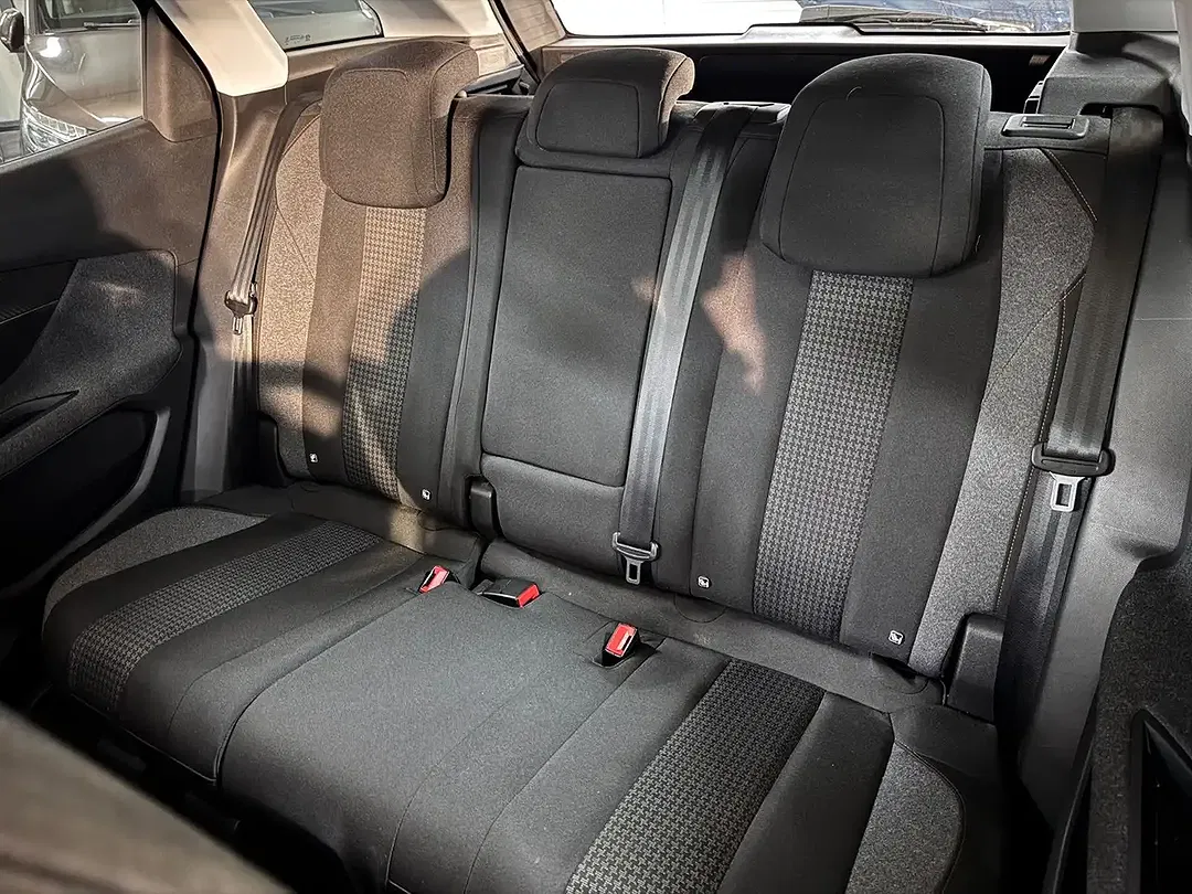 Peugeot 3008 Active Business - Thumbnail 9