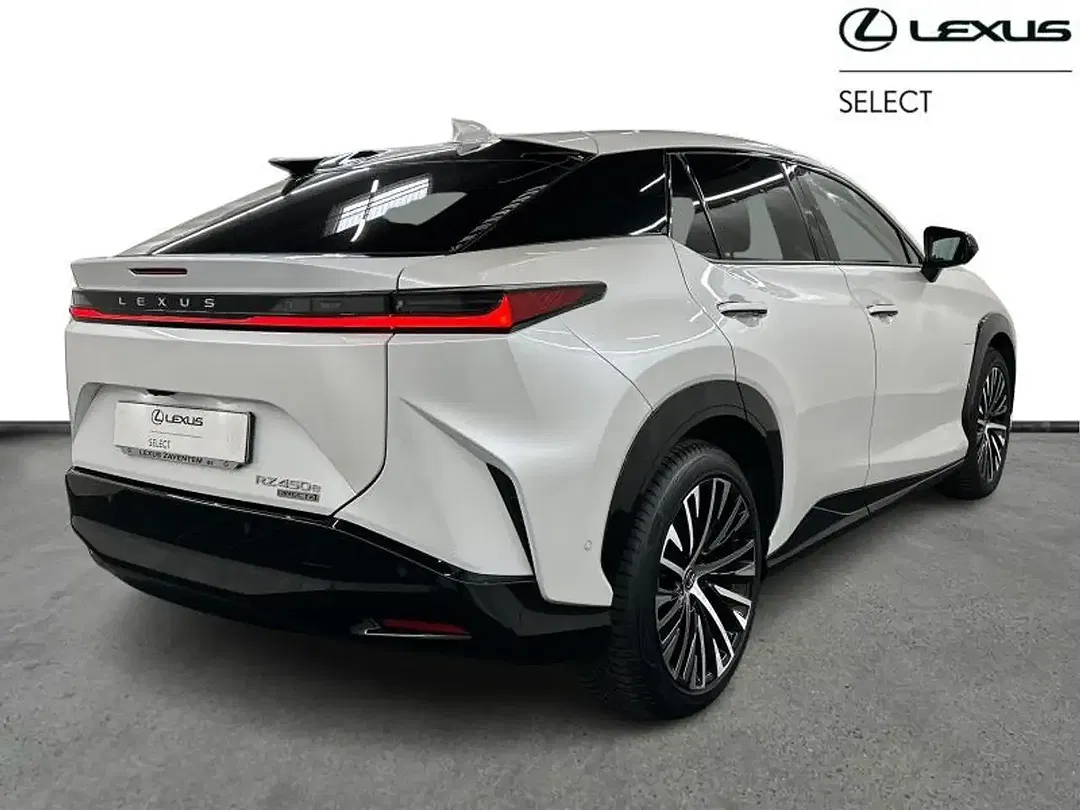 Lexus RZ - foto 15