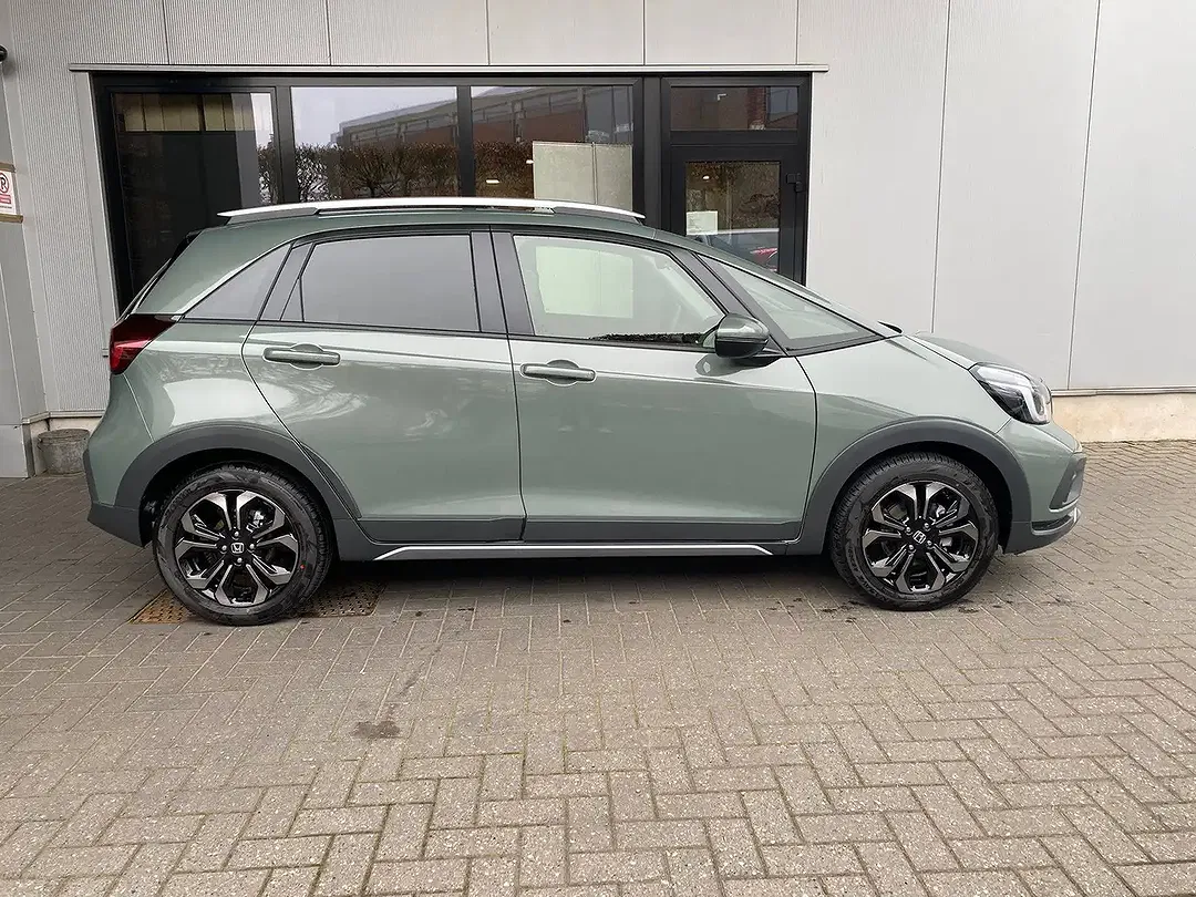 Honda Jazz 1.5 Hybrid Advance Crosstar - Thumbnail 4