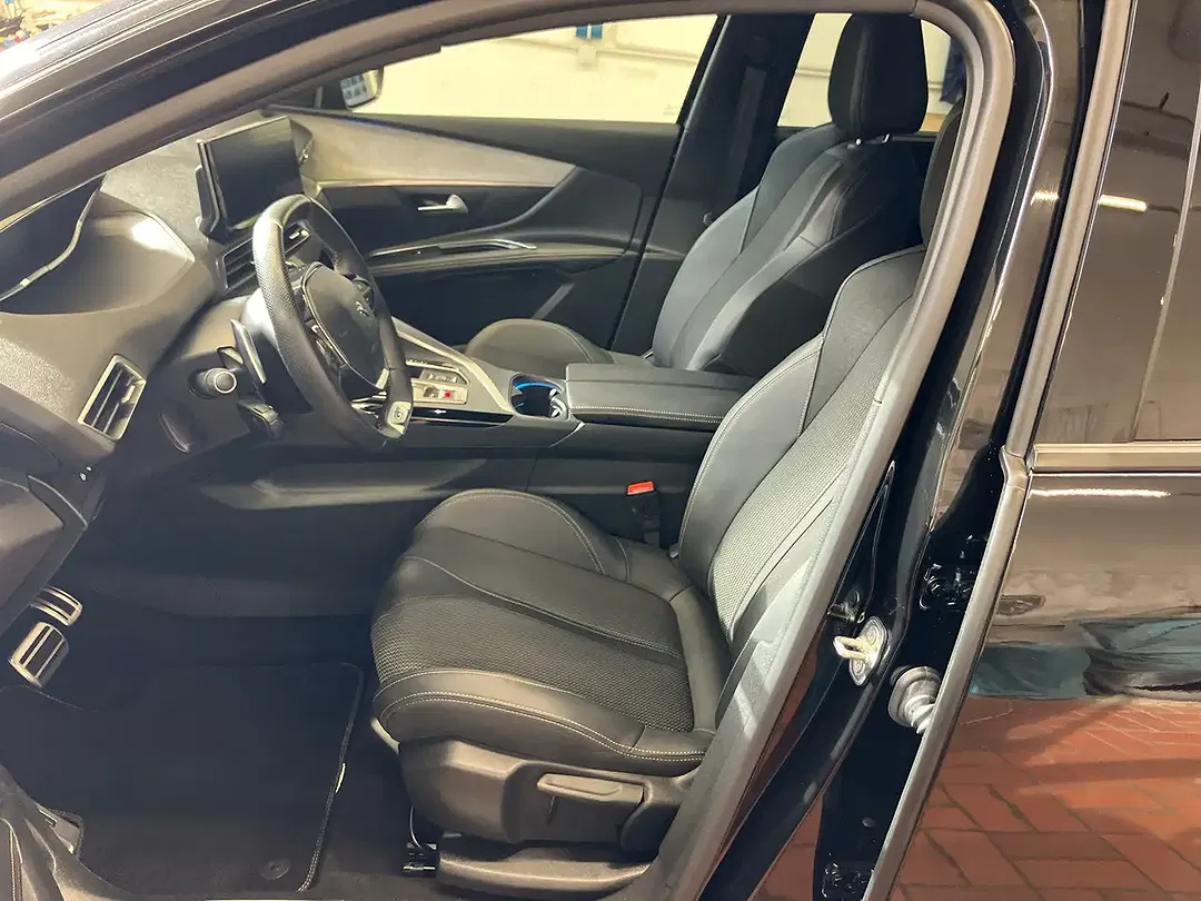 Peugeot 5008 130 BlueHDi GT - Thumbnail 5