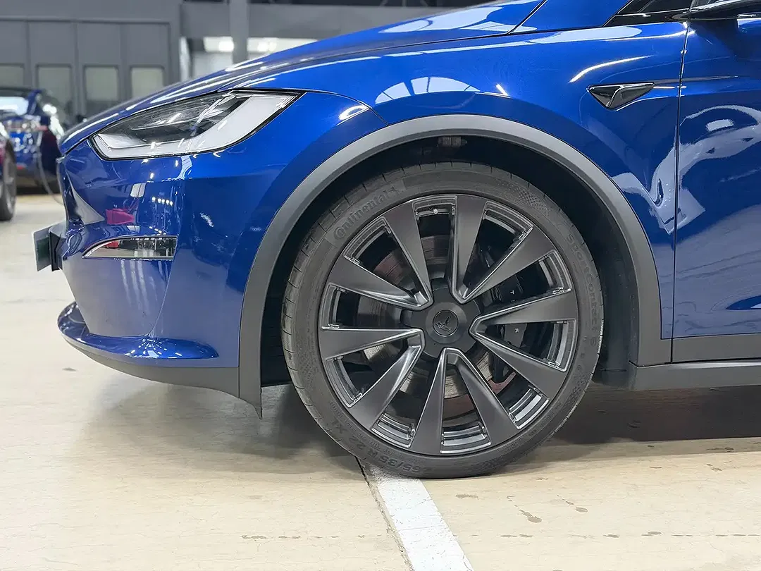 Tesla Model X Premium Long Range - Thumbnail 8