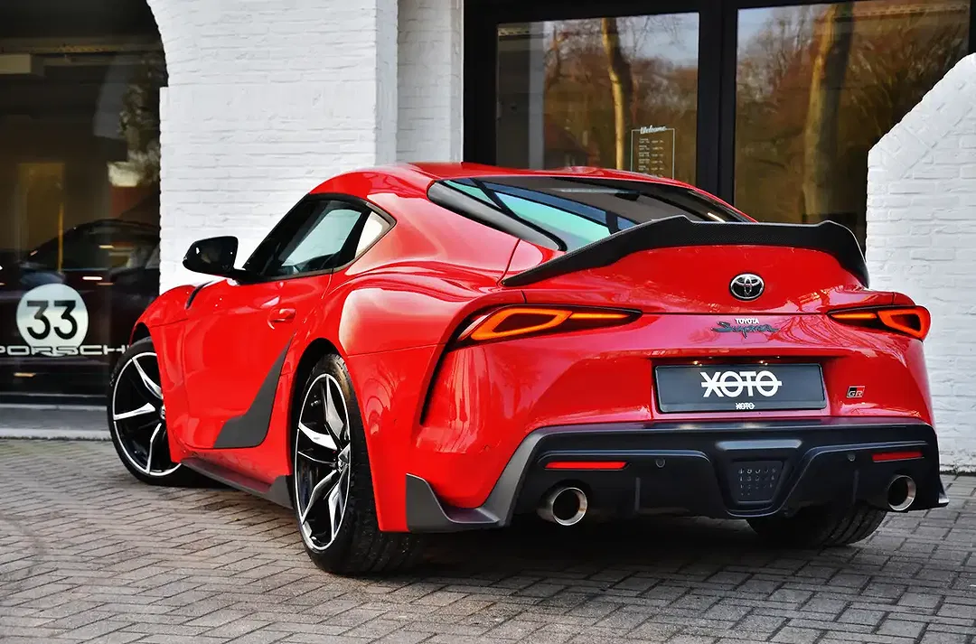 Toyota Supra - Thumbnail 11