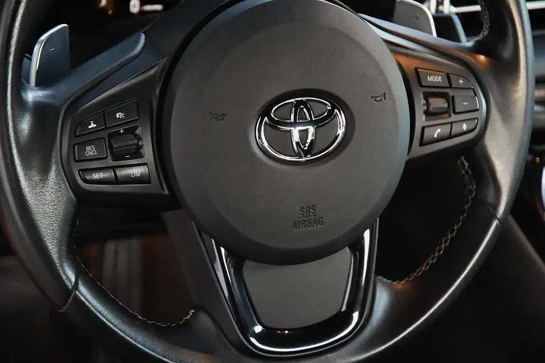 Toyota Supra - Thumbnail 8