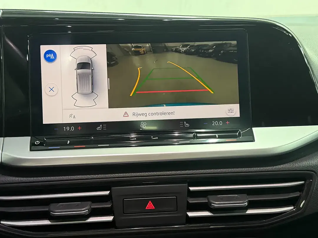 Ford Tourneo Connect 1.5 - Thumbnail 26