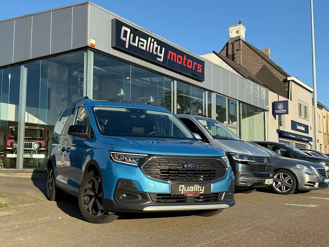 Ford Tourneo Connect 1.5 - Thumbnail 4