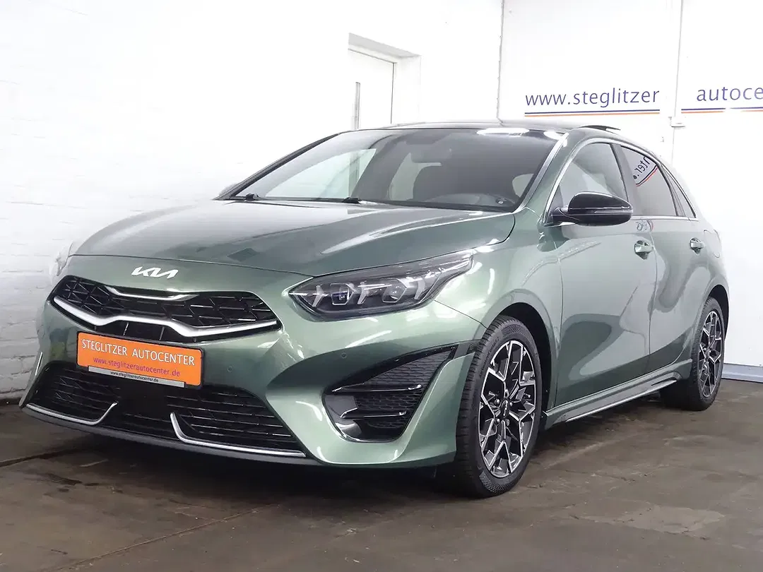 Kia Ceed / cee'd 1.5 T-GDI DCT GT-Line - foto 1