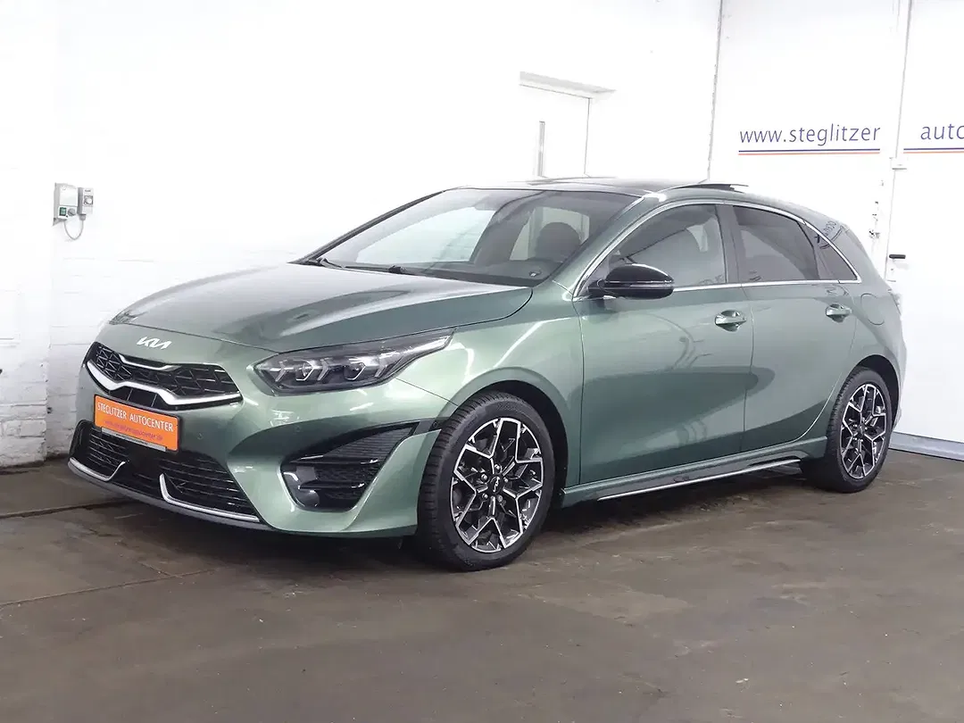 Kia Ceed / cee'd 1.5 T-GDI DCT GT-Line - Thumbnail 4