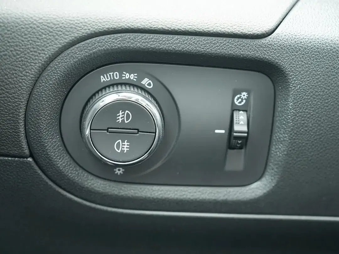 Opel Grandland X 1.2 Turbo - Thumbnail 10