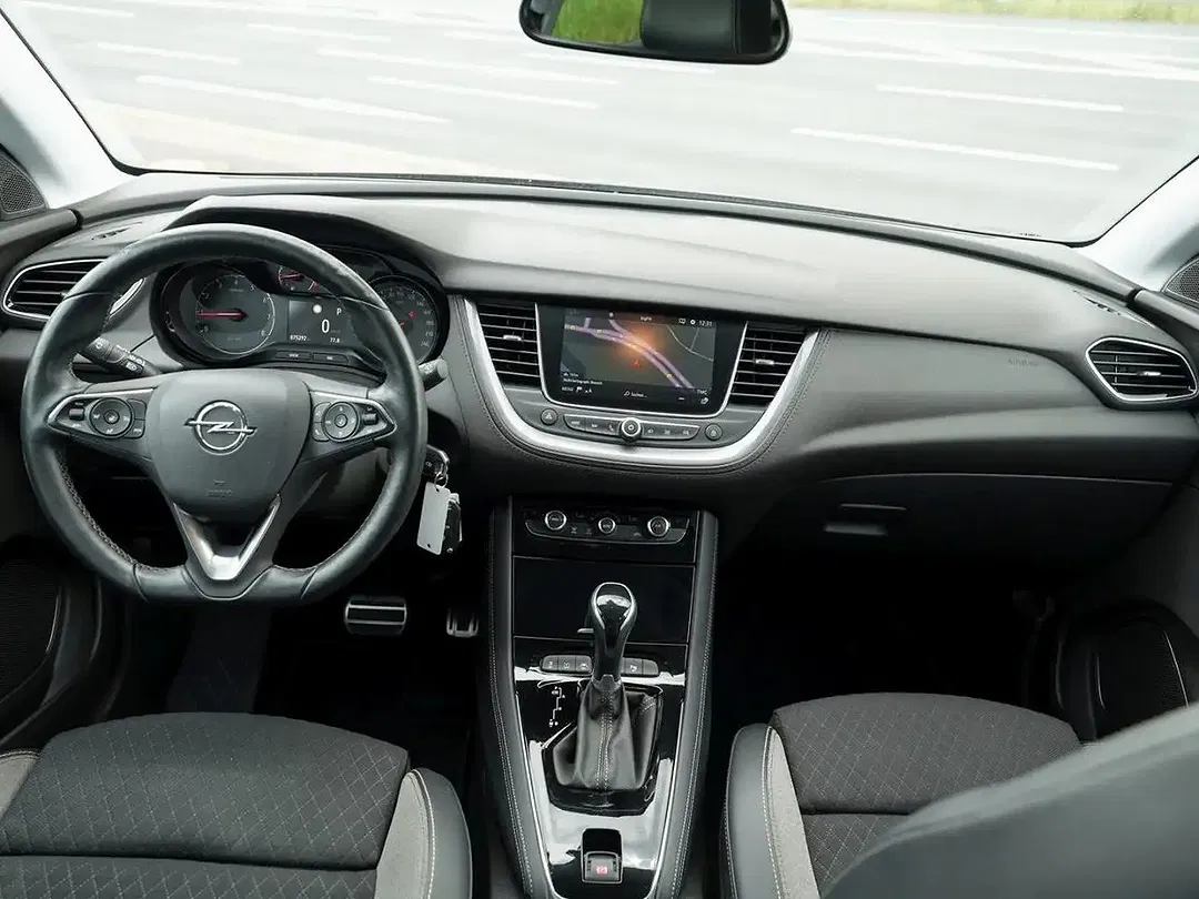 Opel Grandland X 1.2 Turbo - Thumbnail 12