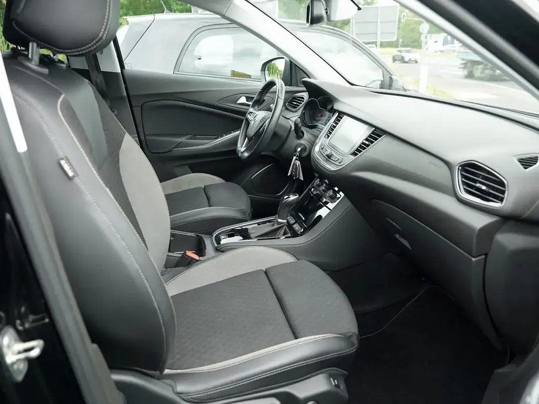 Opel Grandland X 1.2 Turbo - Thumbnail 9