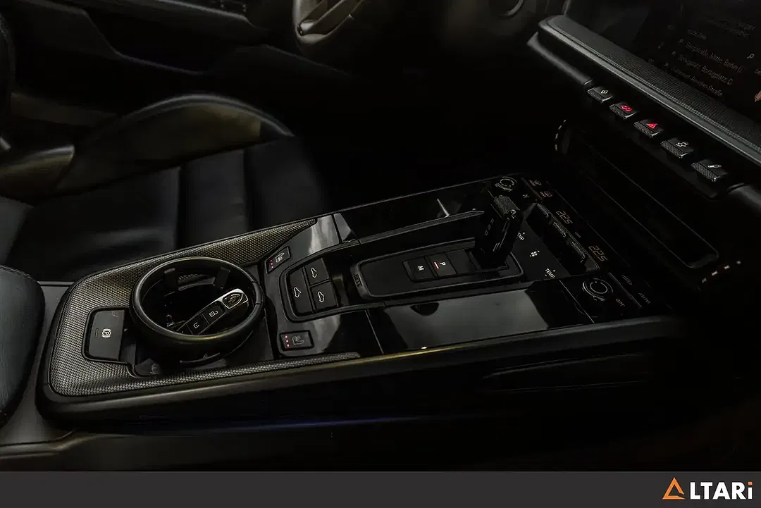 Porsche 992 Sport Chrono Carrera S - Thumbnail 13